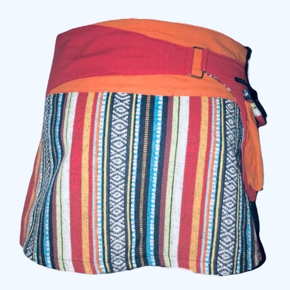 KATHMANDU IMPORTS Nepal festival retro skirt with pockets red multi S - Picture 2 of 11